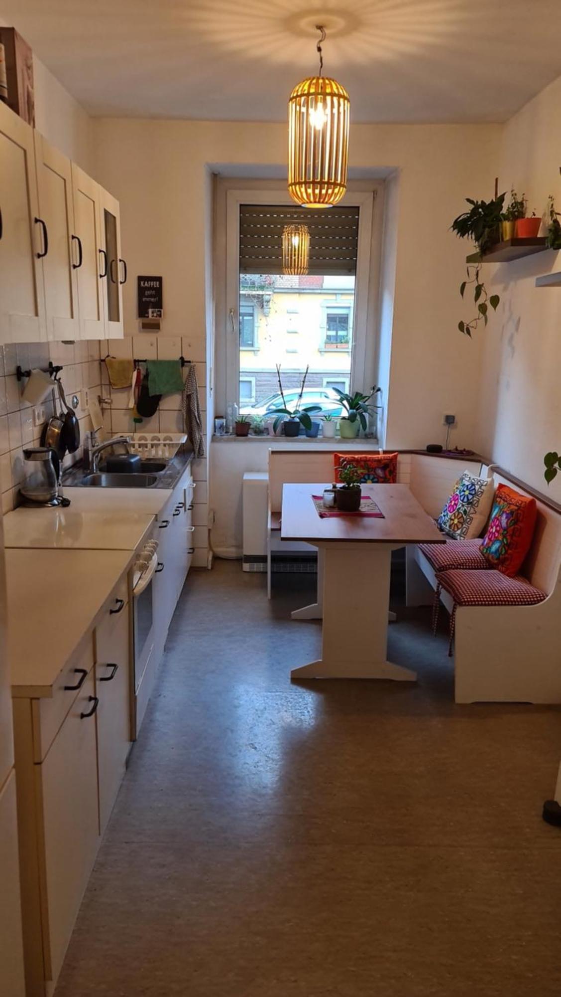 Homestay In Zentraler Lage / Near Downtown *